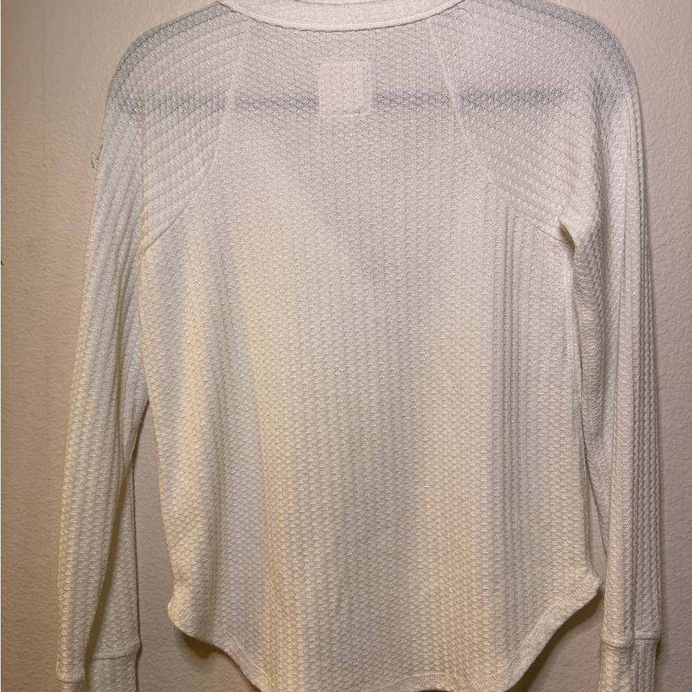 Chaser White Textured Long Sleeve Top - Picture 3 of 7